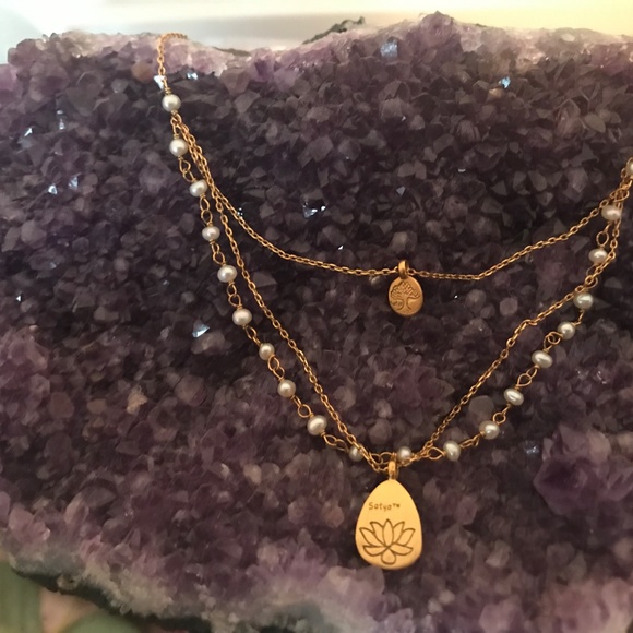 Satya Tree of Life & Lotus Pearl Triple Chain Gold necklace - Picture 2 of 6